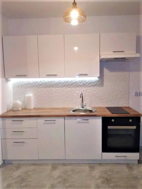 Apartament 2-osobowy Przy Plywajacych Basenach Zakrzowek